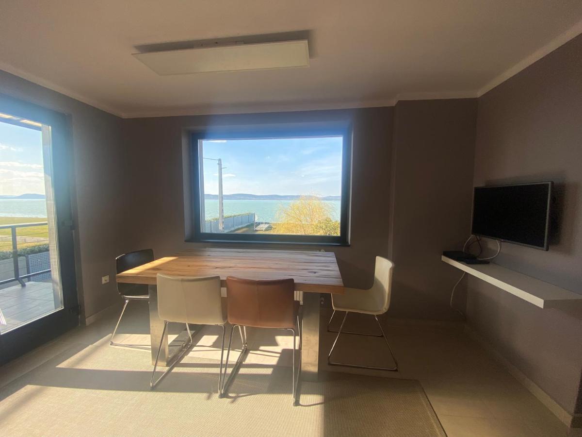 Hullam Apartman Balatonlelle Ngoại thất bức ảnh