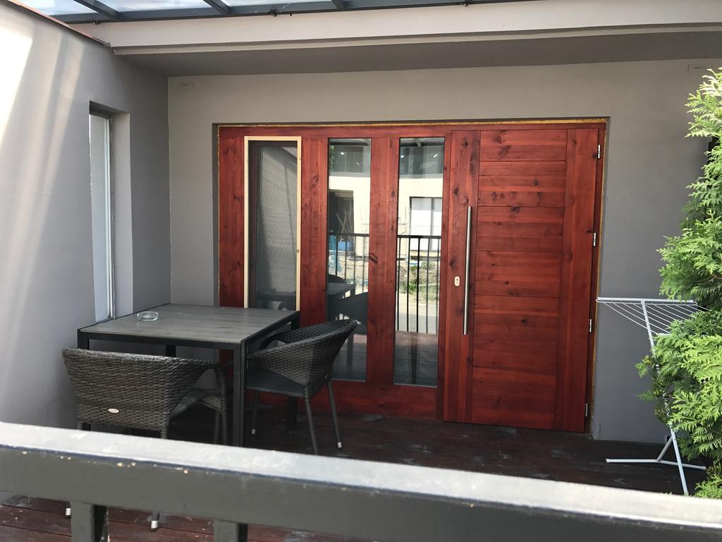 Hullam Apartman Balatonlelle Ngoại thất bức ảnh
