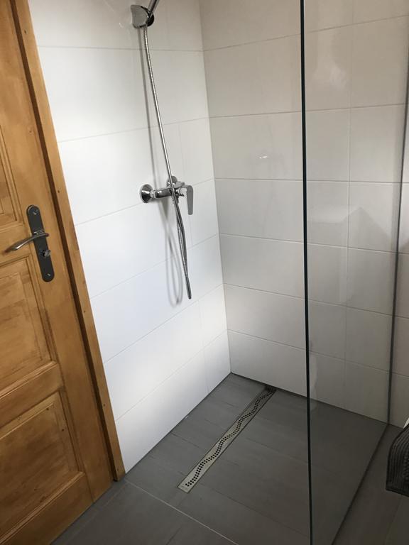 Hullam Apartman Balatonlelle Ngoại thất bức ảnh