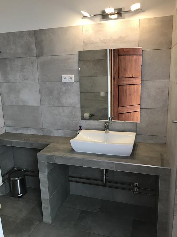 Hullam Apartman Balatonlelle Ngoại thất bức ảnh